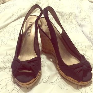 Black Moda wedges